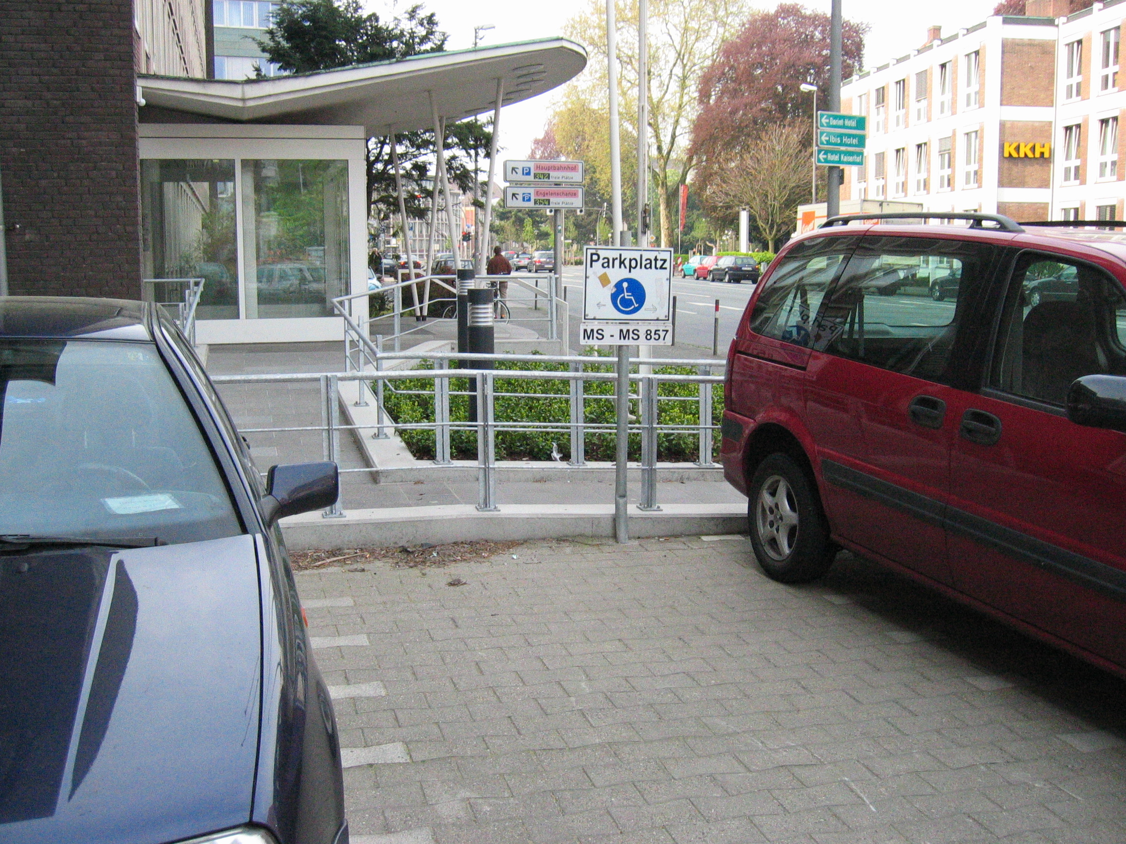 Parkplatz für Menschen mit Behinderung