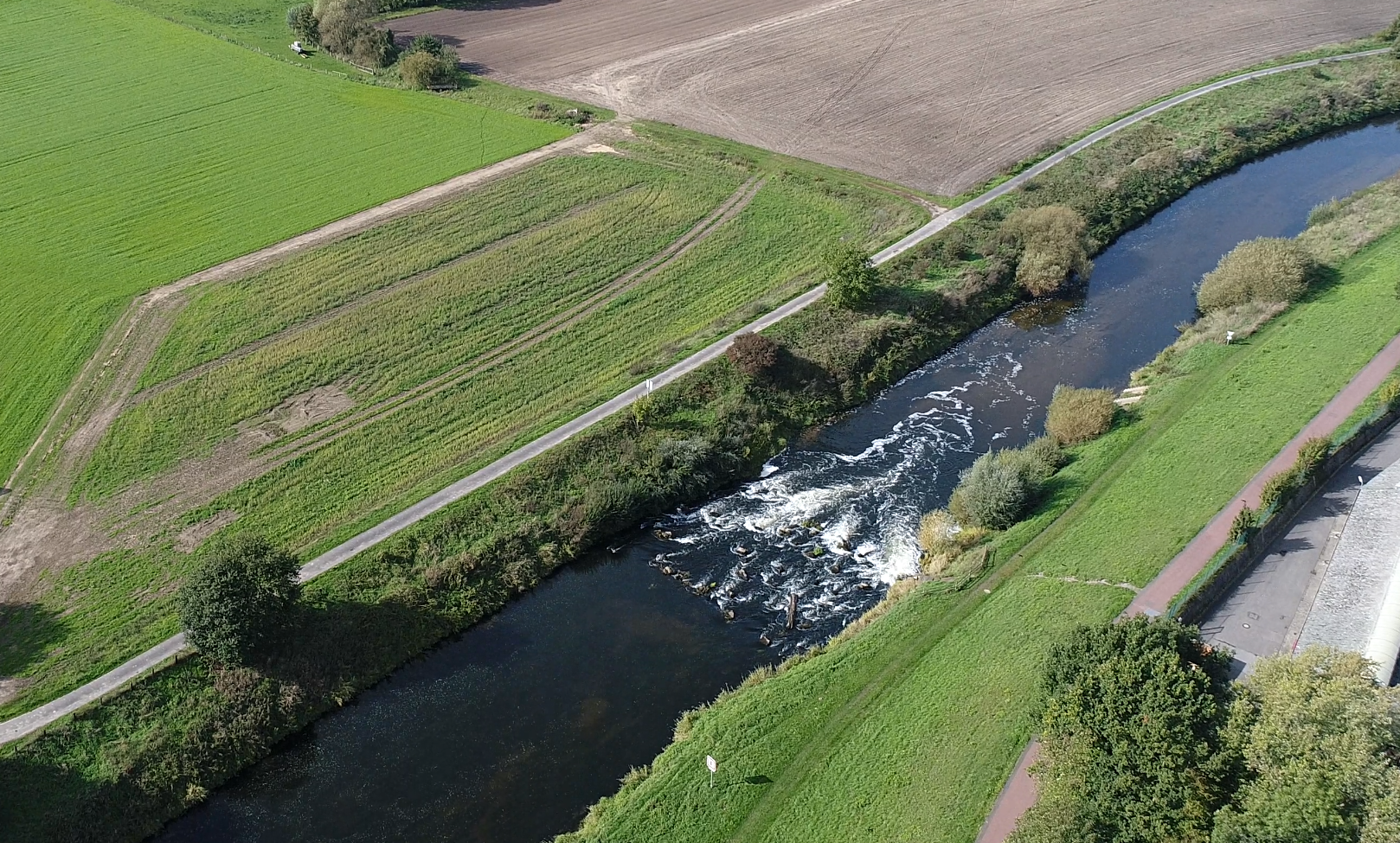 Blick auf das alte Querbauwerk „Cramer“ in Greven vor dem 