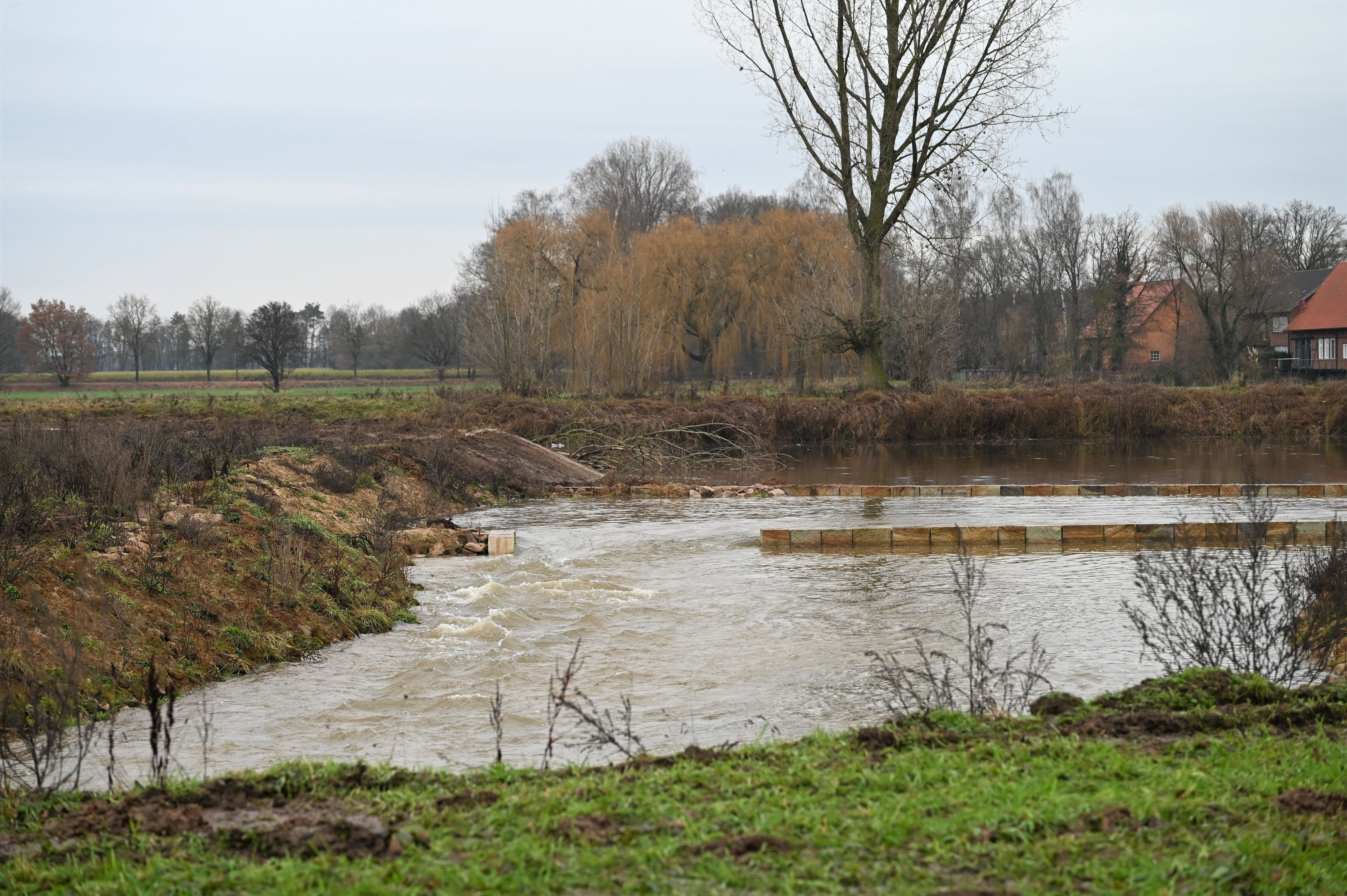 Vor Ort bei der Flutung des neuen Emslaufes 