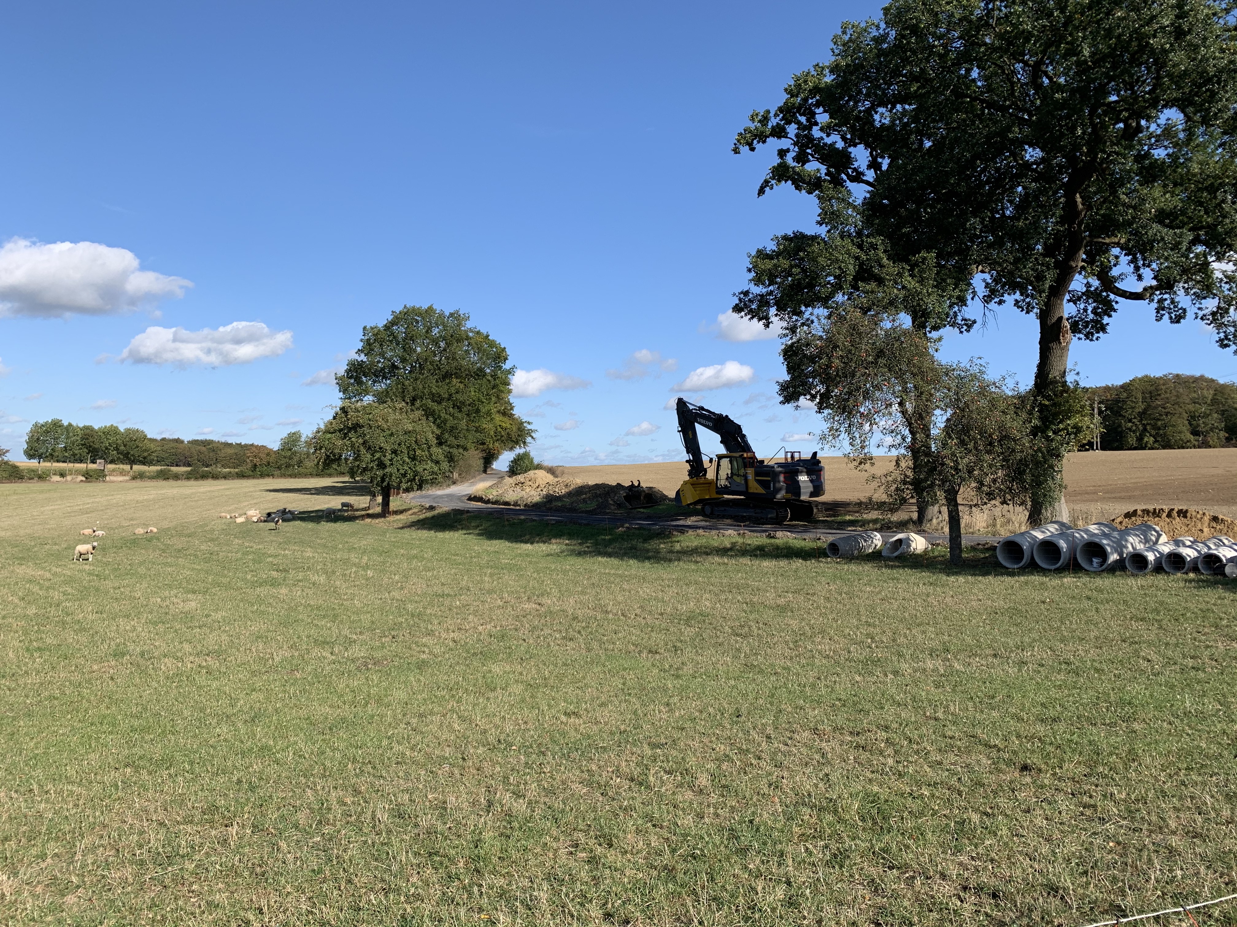 Landschaft mit Bagger