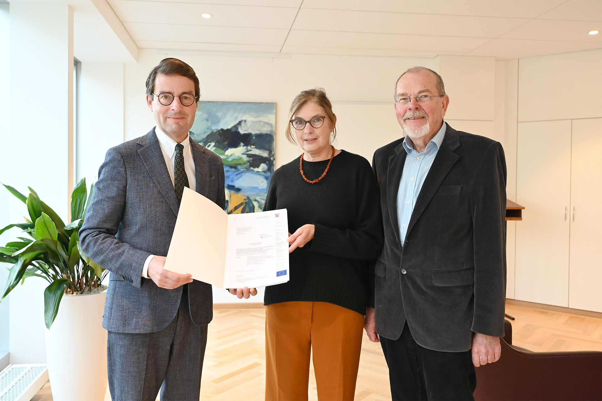 Bescheiduebergabe__original.jpg