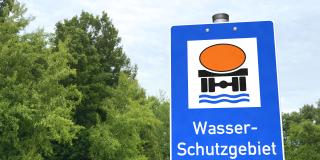 Schild Wasserschutzgebiete und Festsetzungsverfahren